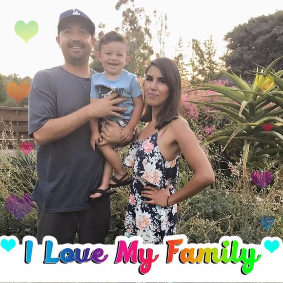 Meet your Posher, Claudia - Picture 1 of 1